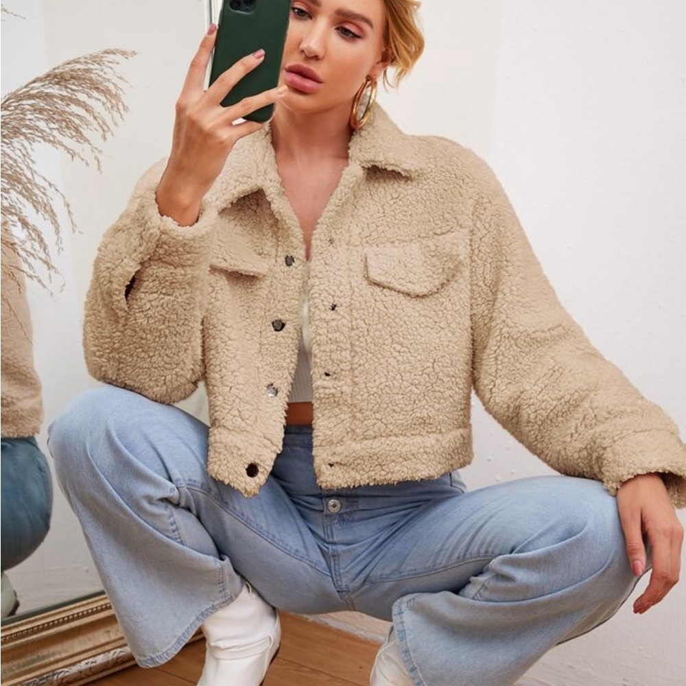 SHEIN Flap Detail Crop Teddy Jacket
